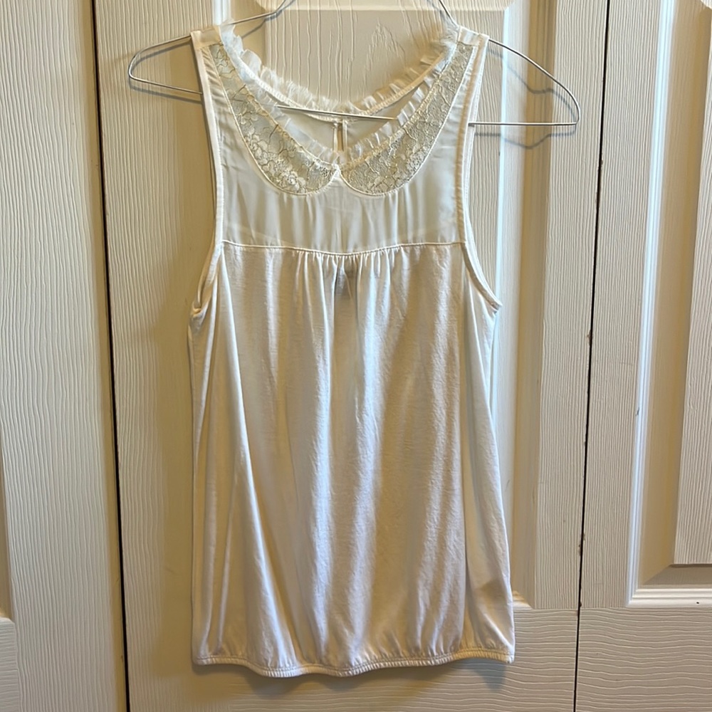 White Knit Top, with Collared Lace Details